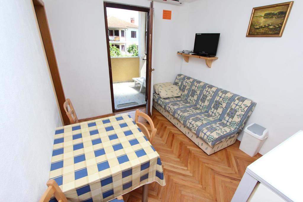 Apartments Lora Rovinj Exterior photo