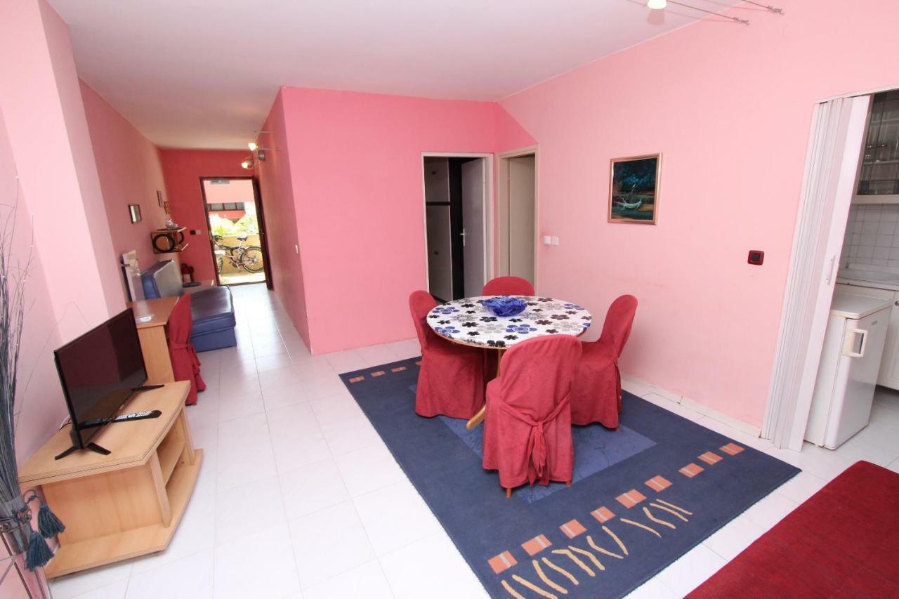 Apartments Lora Rovinj Exterior photo